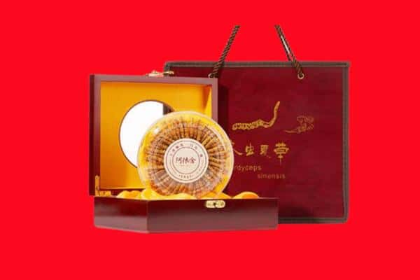 收购资讯:驻马店驿城区回收冬虫夏草是按克吗